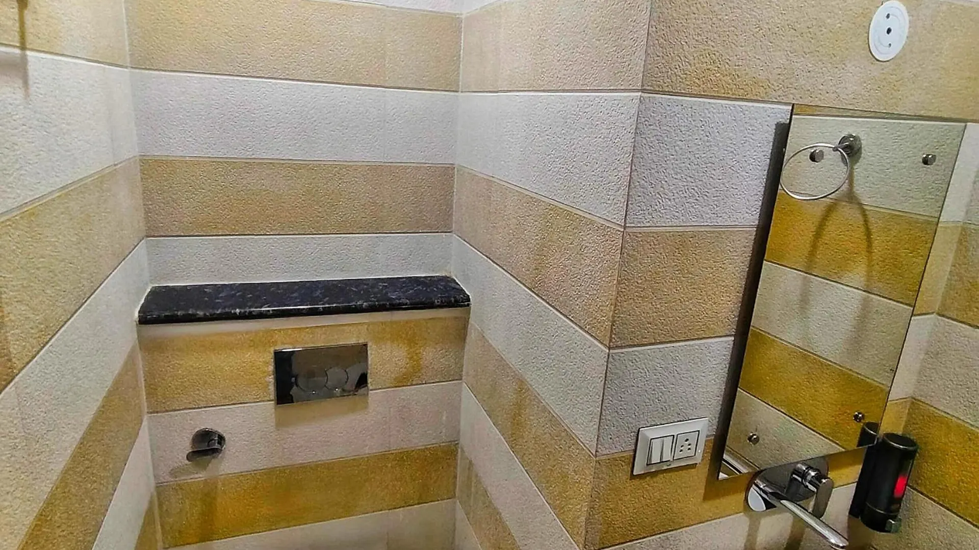 Rich Grand Hotel Agra