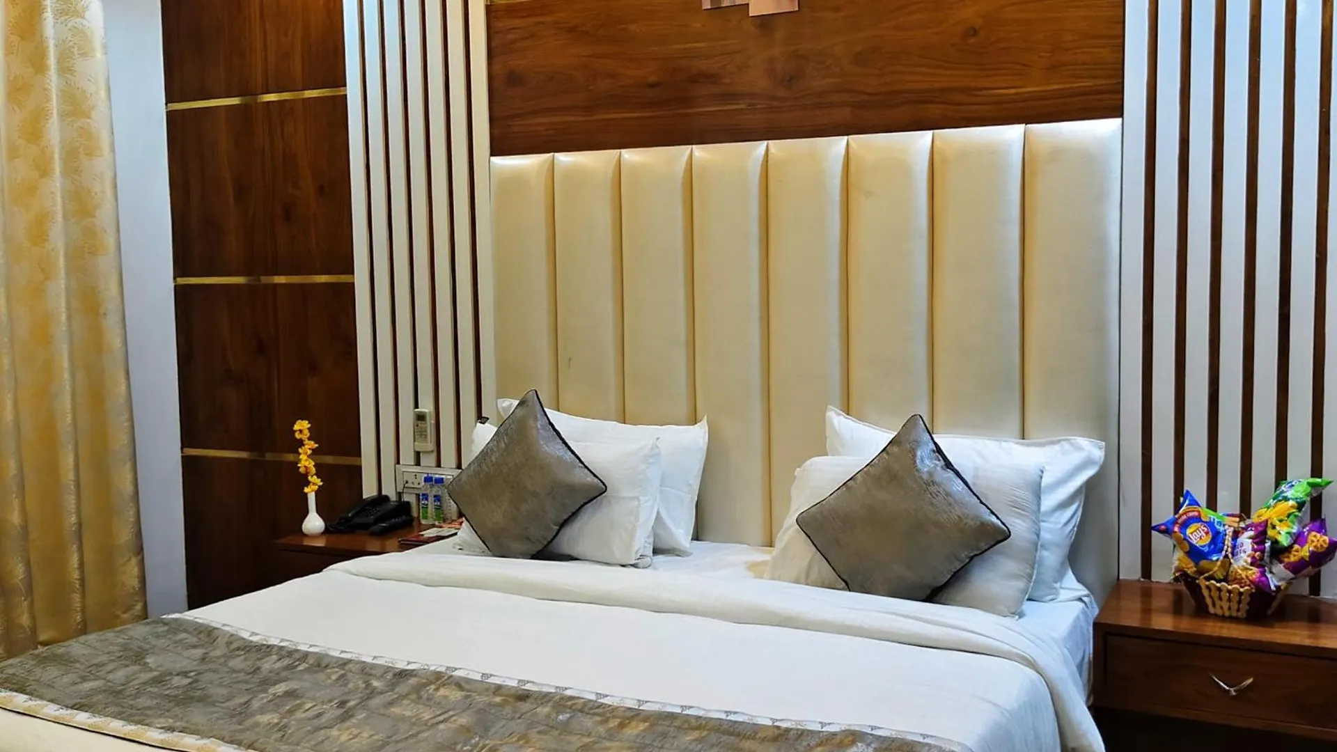 Rich Grand Hotel Agra   Agra (Uttar Pradesh)