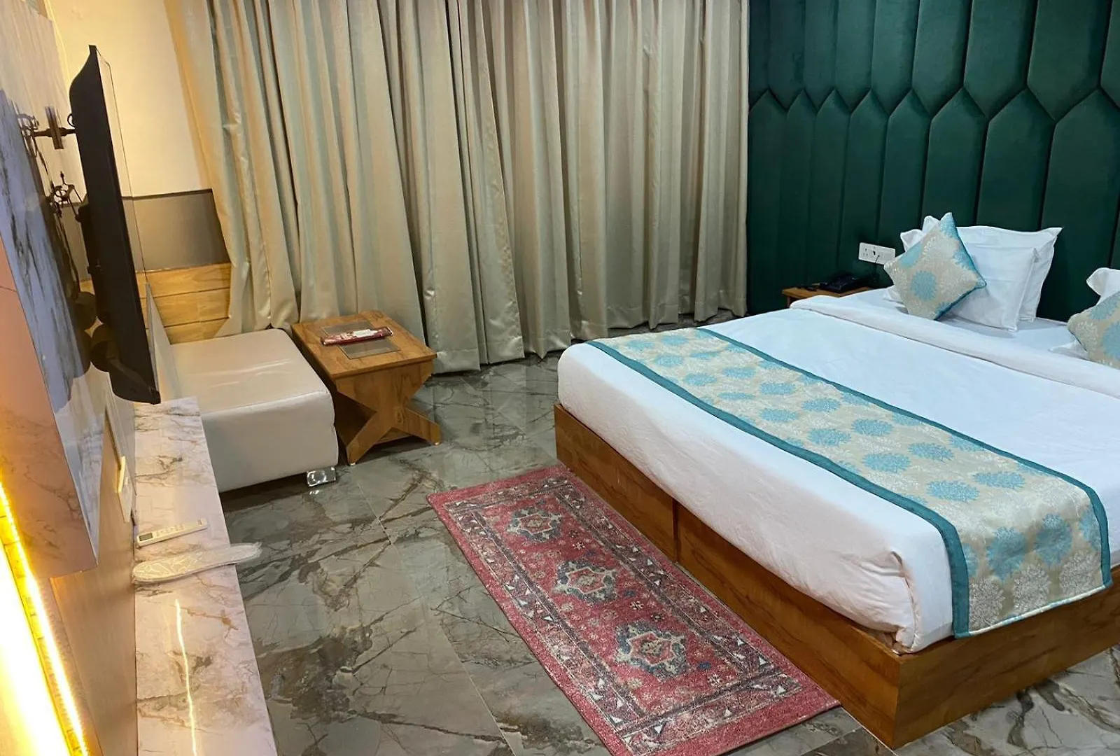 ****  Rich Grand Hotel Agra  Indie