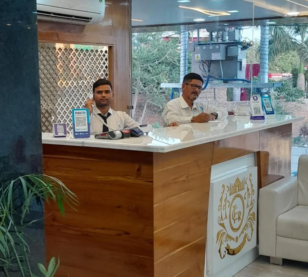 Rich Grand Hotel Agra