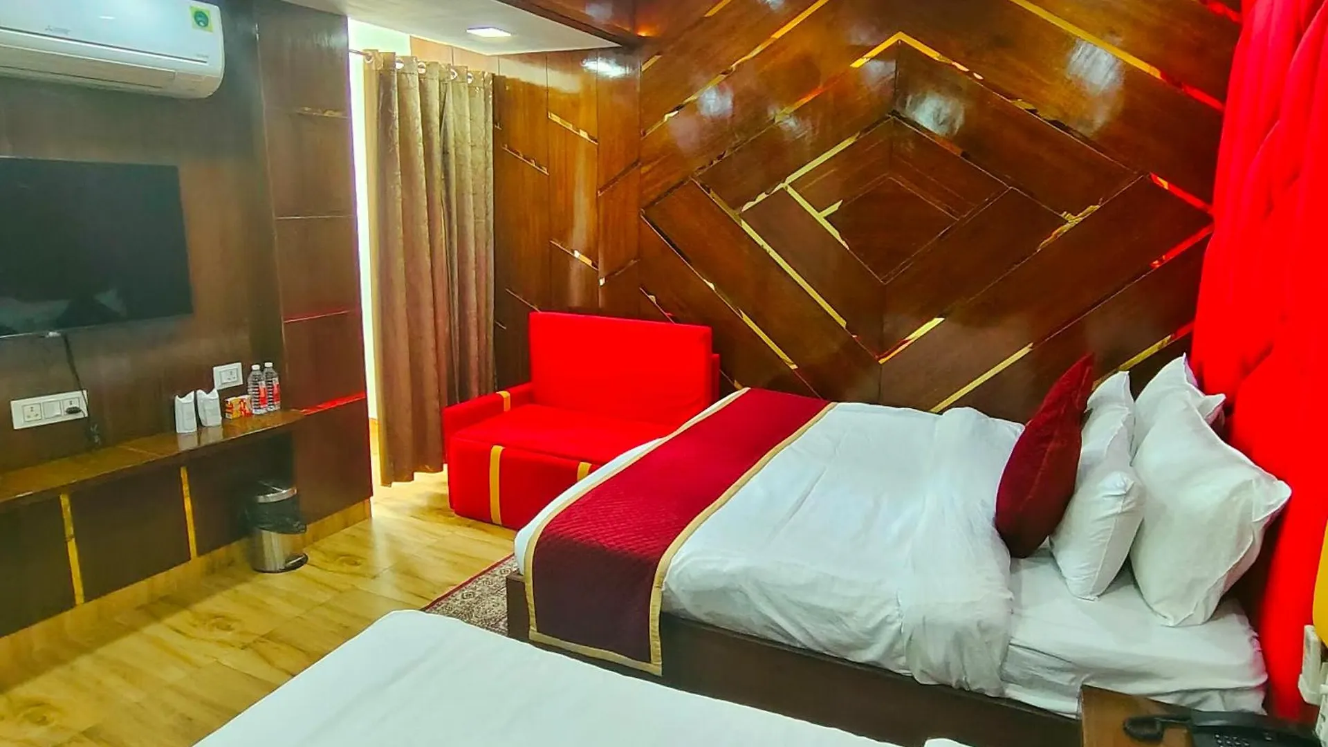 ****  Rich Grand Hotel Agra  Indie