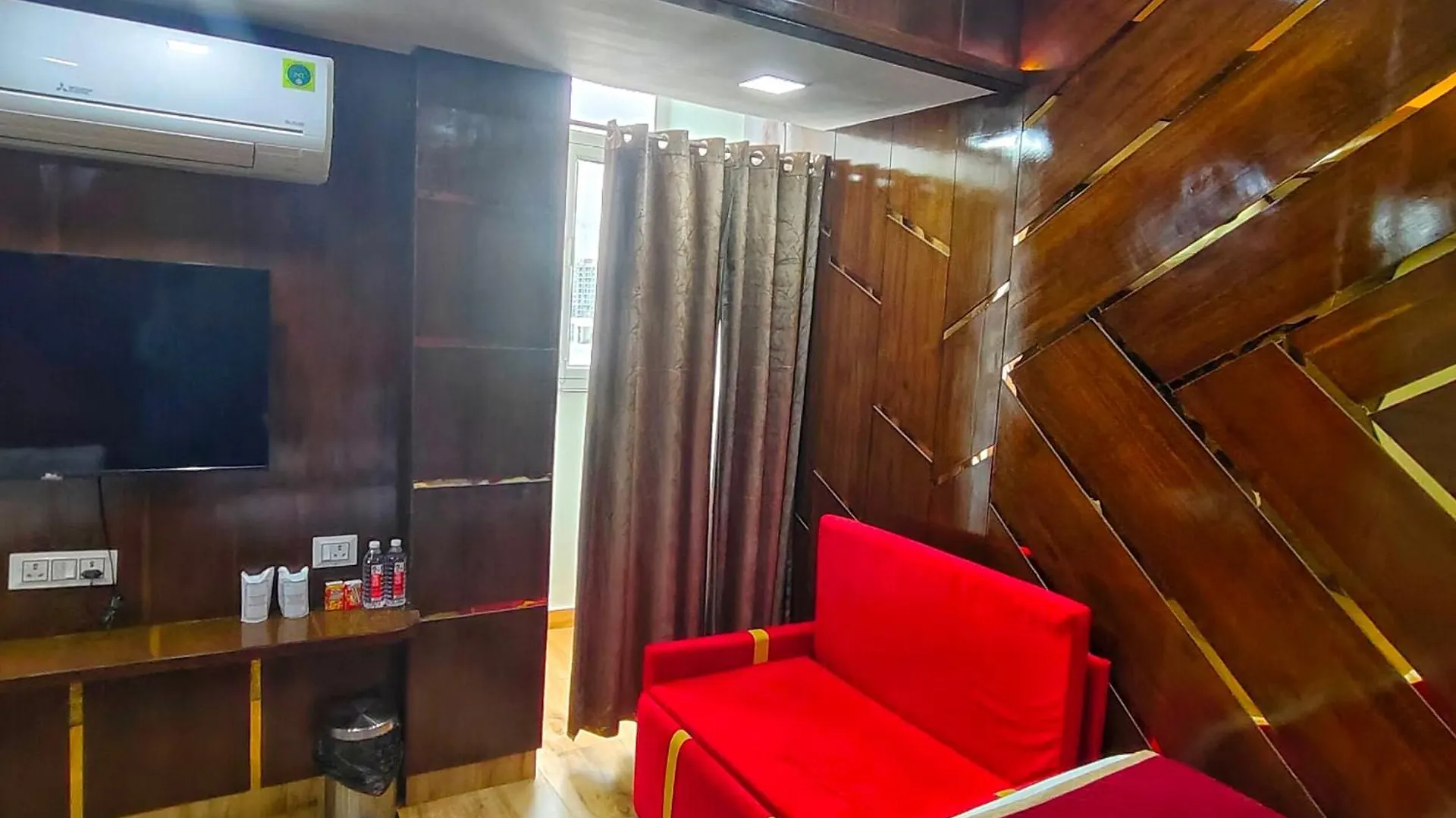 Rich Grand Hotel Agra  Agra (Uttar Pradesh)