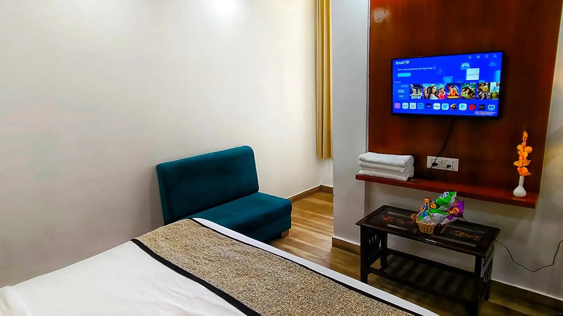 Rich Grand Hotel